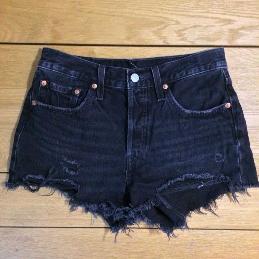 Levi’s 501 raw hem black buttonfly shorts 27